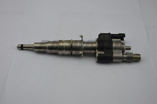 Hot selling fuel diesel injector 13537585261 for BMW X5 X6 Z4 E70 E71 135i