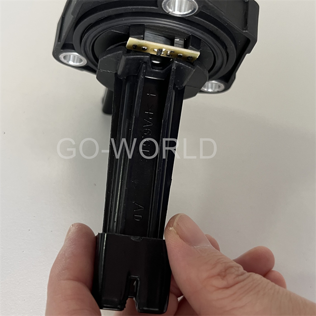OE 03C907660M 03C907660H quality Oil leval sensor measurement liquid for VW automotive sensor car auto part car engine systems