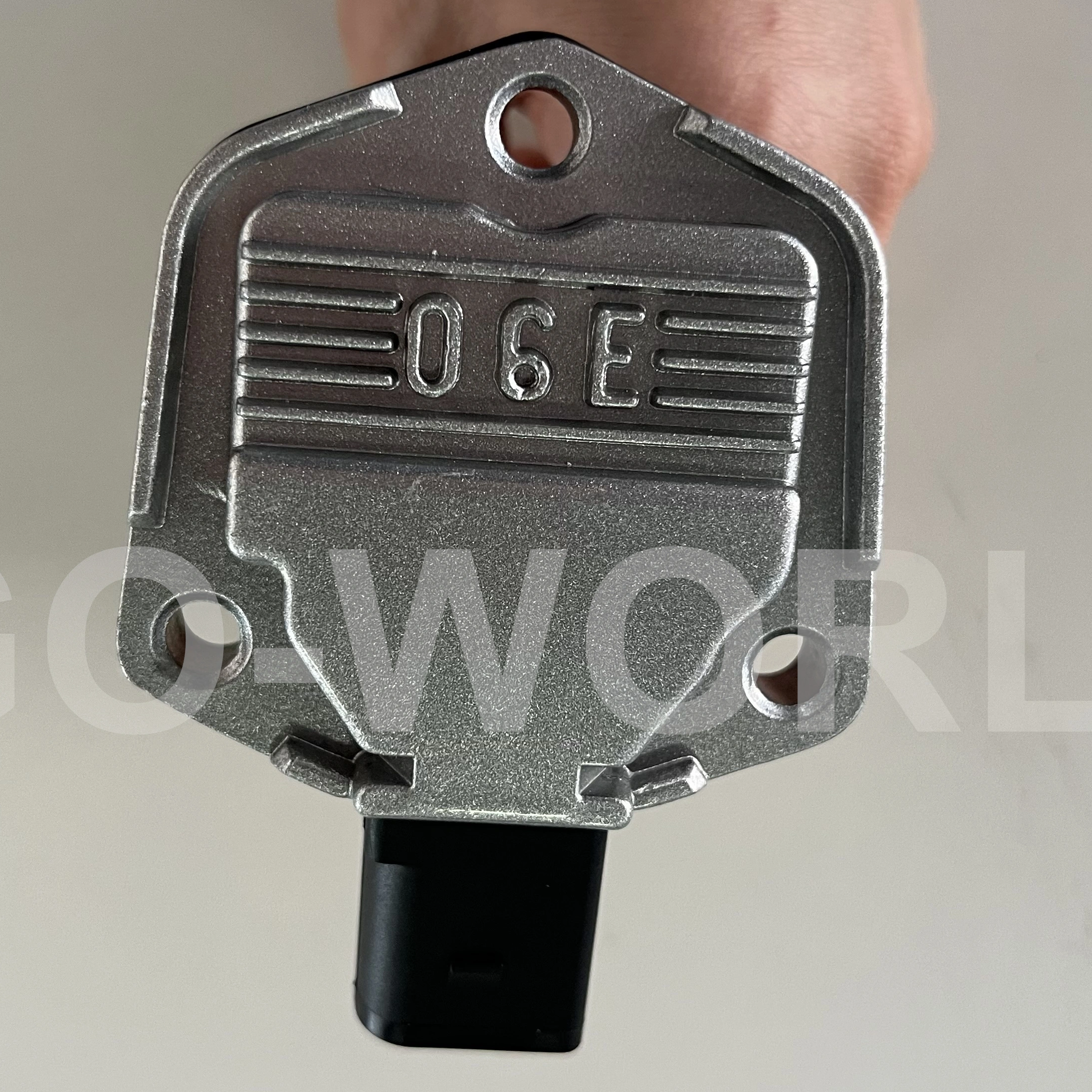 06E907660/06E 907 660 Engine Oil Level Sensor for AUDI /VW