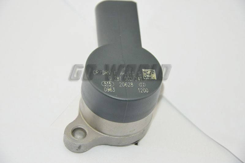 FOR MERCEDES-BENZ CDI COMMON RAIL PRESSURE REGULATOR FUEL PRESSURE SENSOR 0281002241