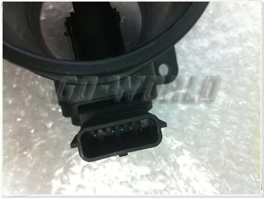 OEM Ref.# 5WK97008/5WK97008Z/4416861/93856812 for RENAULT TRAFIC 2.0 DCI 115 2.0 DCI 90 Parts MAF Mass Air Flow Sensor