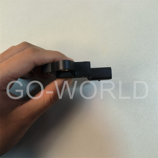 for Applicable to Audi VW Skoda intake pressure sensor 07Z906051A