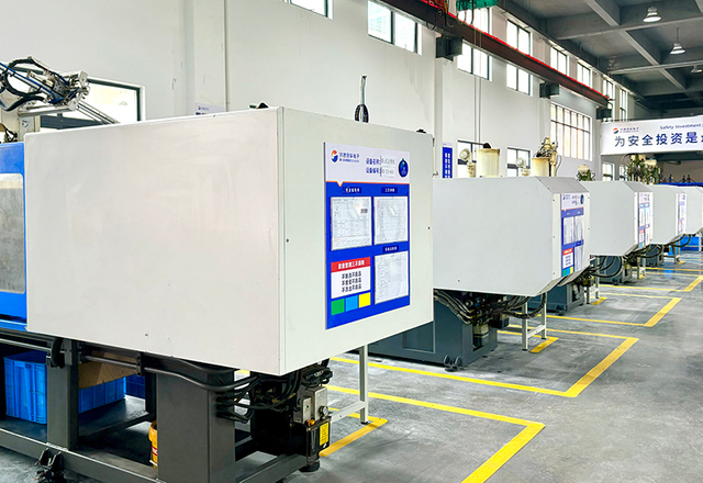 Injection molded side keys